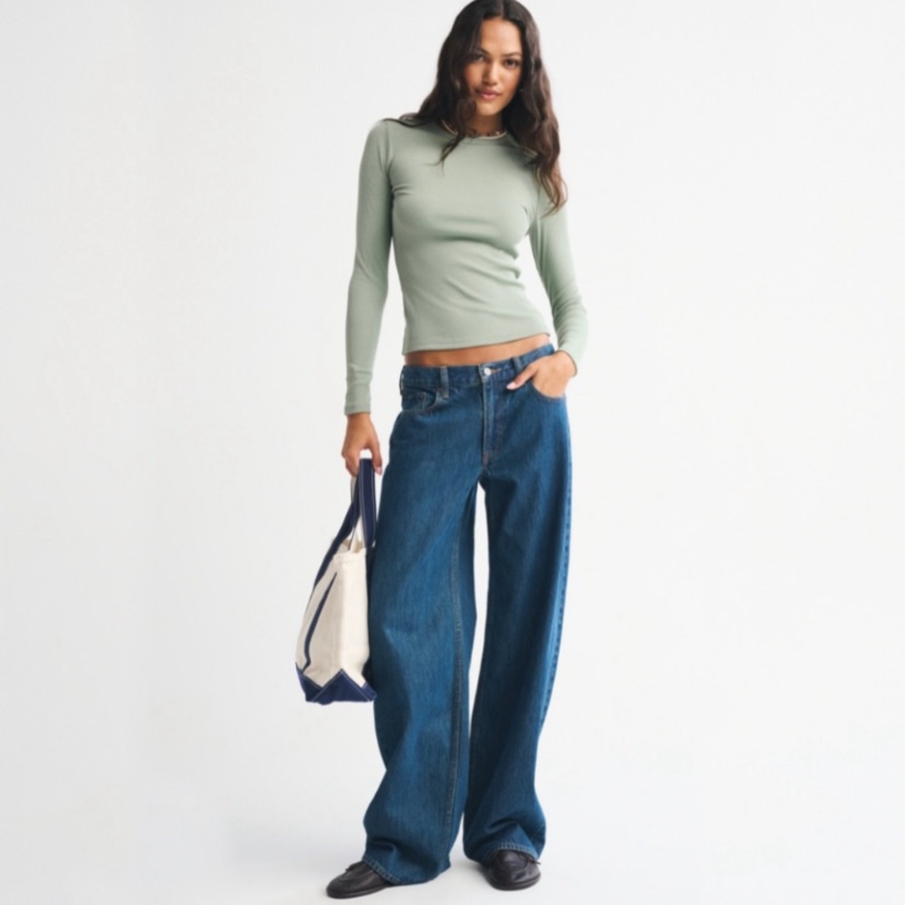 long-sleeve powdered rib tee